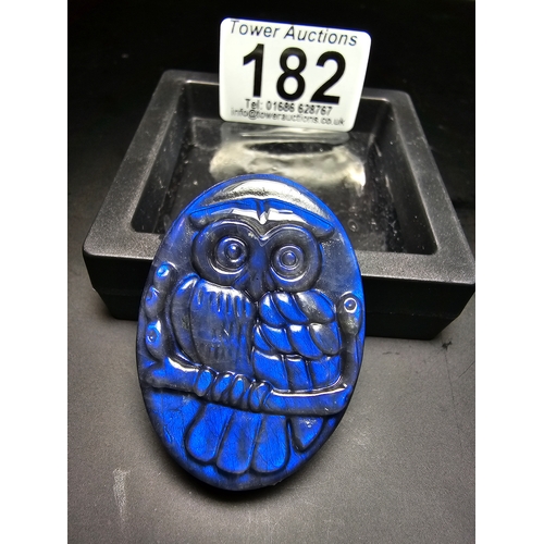 182 - A stunning carved labradorite stone specimen featuring an owl design, the labradorite has beautiful ... 