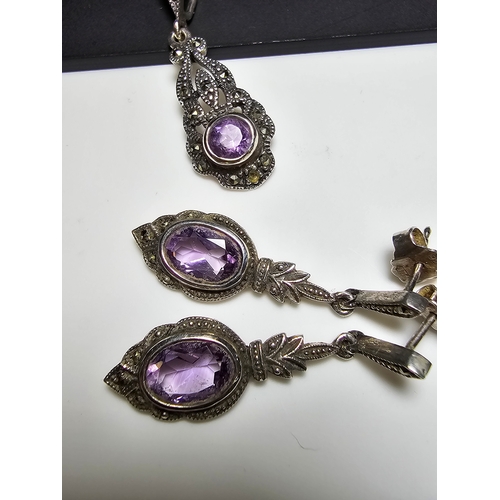 183 - Pretty 925 silver art deco style matching jewellery set which includes pendant chain, and drop earri... 