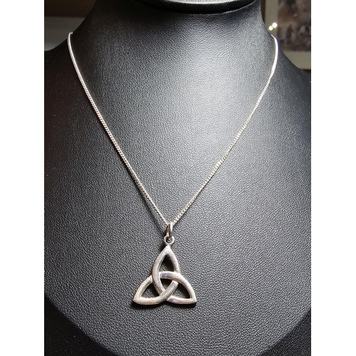 189 - A 925 silver Trinity knot pendant on a 16