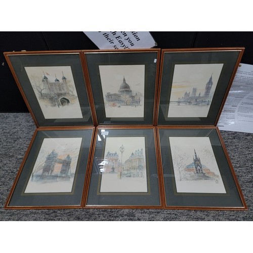 112 - Collection of 6x framed and glazed prints of various London landmarks inc Piccadilly Circus, Royal A... 