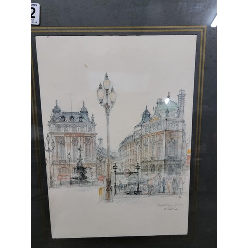 112 - Collection of 6x framed and glazed prints of various London landmarks inc Piccadilly Circus, Royal A... 