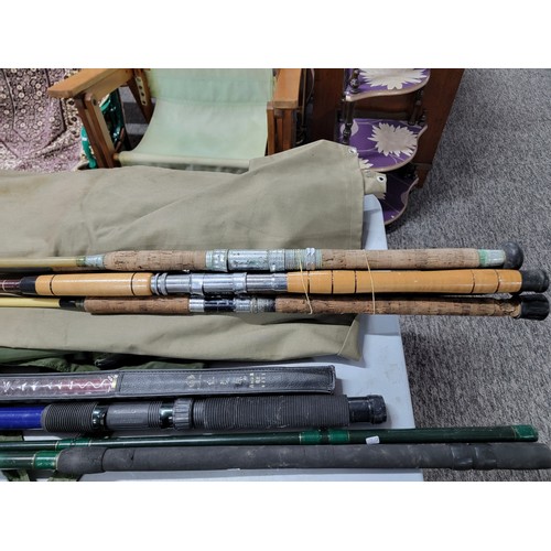 1 - Collection of 9x fishing rods to include a good vintage Mordex Paramount 3 pce rod, a Bravo King 4.5... 