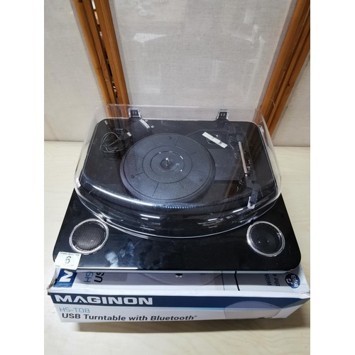 6 - Maginon USB Turntable with Bluetooth Model HS-T08, in good overall condition complete with original ... 