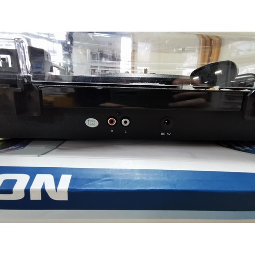 6 - Maginon USB Turntable with Bluetooth Model HS-T08, in good overall condition complete with original ... 