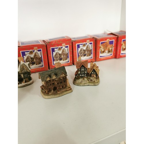 57 - Qty 11x boxed David Winter cottages - Small Christmas ornaments along with 1x small mouse figure. Al... 