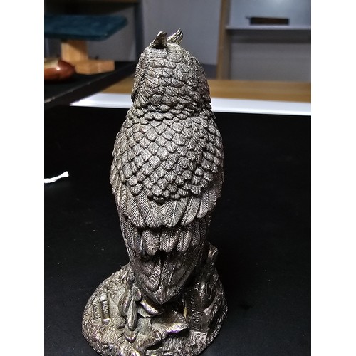 121 - A country artist hallmarked silver filled owl figure presenting excellent detail, dated 1989 and sig... 