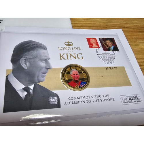 127 - 2x stamped coin covers to include Jubilee mint 70th anniversary of the Queens Coronation silver plat... 