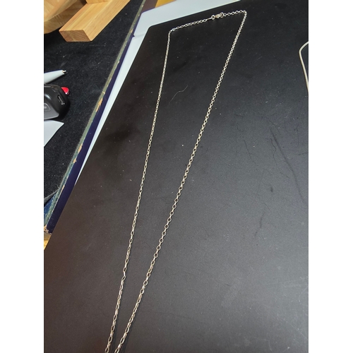 178 - Bundle of 3x 925 silver pendant and necklaces complete with a presentation box. All in good order, l... 