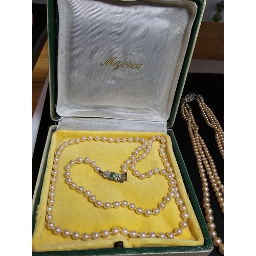 194 - Bundle of 3x vintage faux pearl necklaces and a 925 silver bangle, to include a cased set of majoric... 