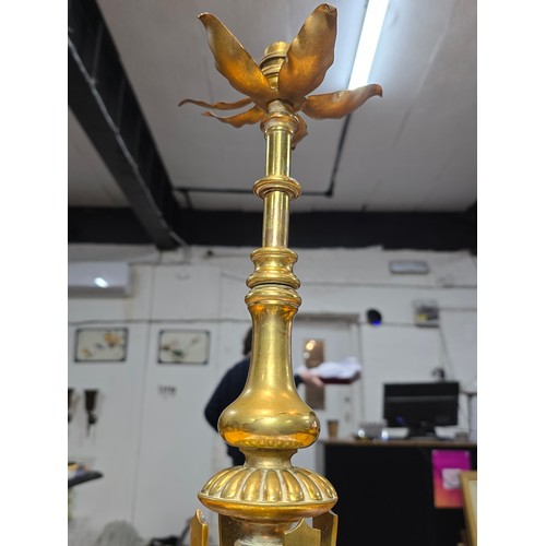 235 - A very heavy good quality french solid brass ornate lamp featuring an orb surrounded by 4 cherubs to... 