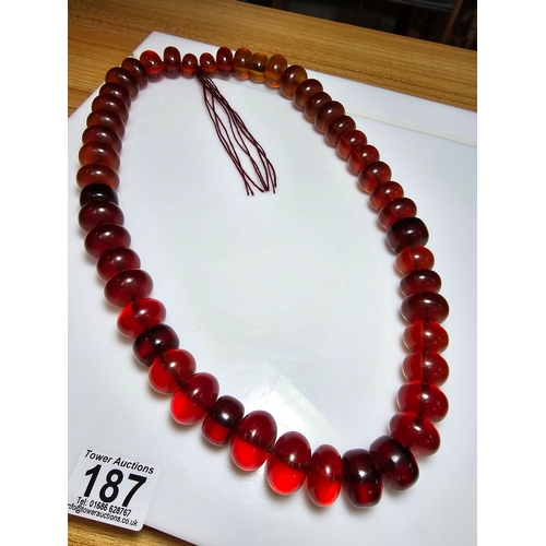 187 - Good Vintage Very Large and Impressive Bakelite Amber Beaded Necklace, which are heavy having a tota... 