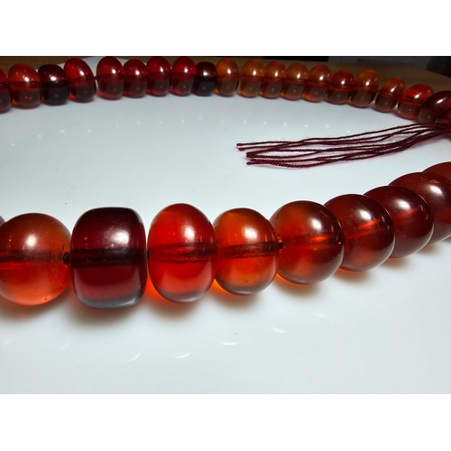 187 - Good Vintage Very Large and Impressive Bakelite Amber Beaded Necklace, which are heavy having a tota... 