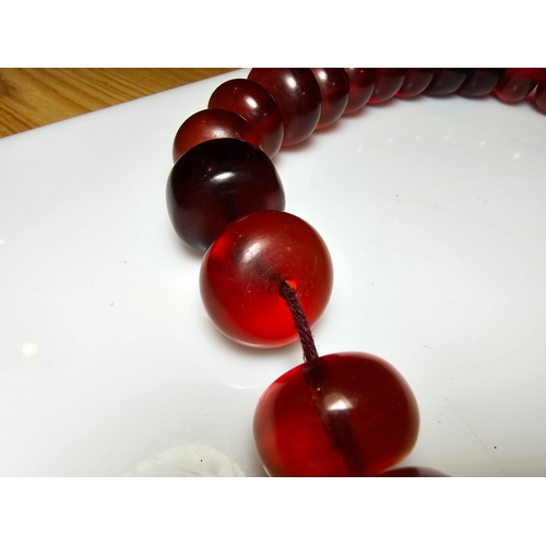 187 - Good Vintage Very Large and Impressive Bakelite Amber Beaded Necklace, which are heavy having a tota... 