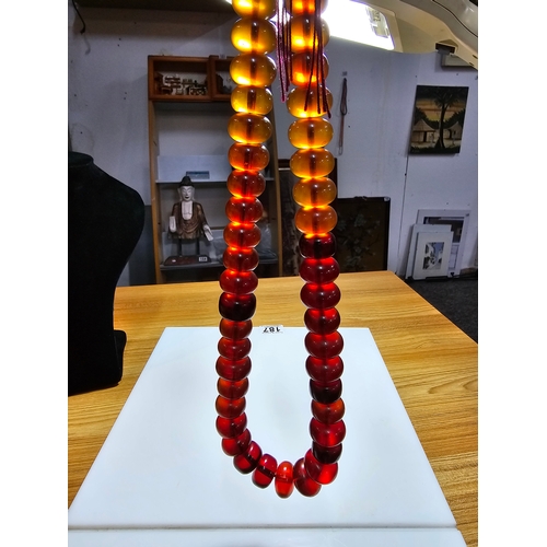 187 - Good Vintage Very Large and Impressive Bakelite Amber Beaded Necklace, which are heavy having a tota... 