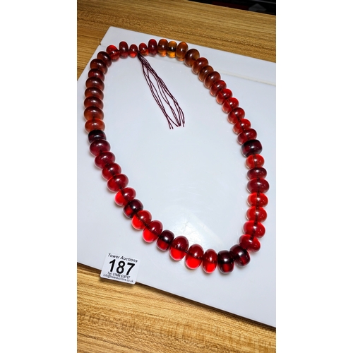 187 - Good Vintage Very Large and Impressive Bakelite Amber Beaded Necklace, which are heavy having a tota... 