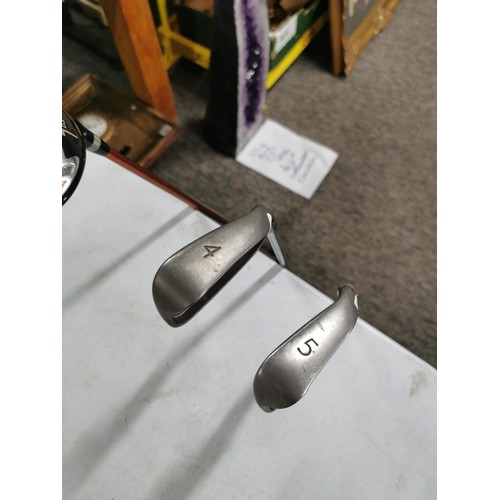 6 - A Ping G10 7 golf wood (includes sock) along with a Ping G10 4 and 5 gold irons, all in good conditi... 