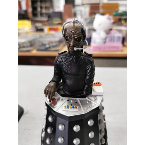 20 - Vintage collectable Doctor Who items to include Eaglemoss Collections Doctor Who - Mega Dead Planet ... 