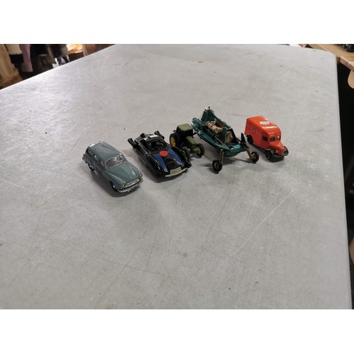 26 - A quantity of collectable diecast model vehicles to include an Renault Eligor, a vintage new and sea... 