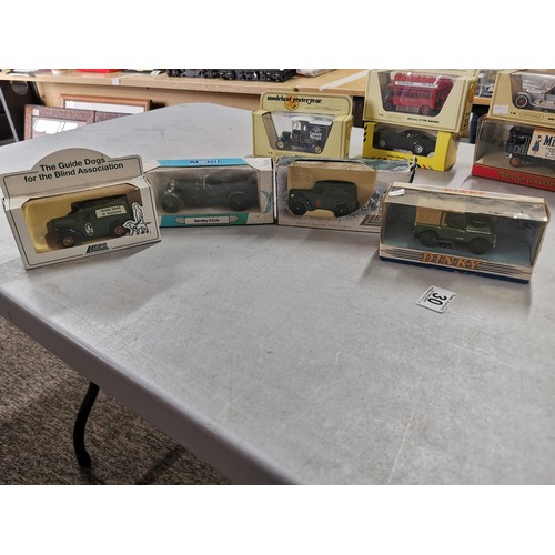 30 - A quantity of 14x boxed diecast model vehicles to include dinky 1949 Land Rover, models of yesteryea... 