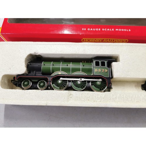 32 - Boxed Hornby 00 Gauge LNER Class B12/3 4-6-0 locomotive.