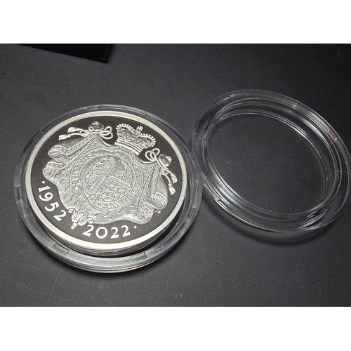 297 - The Royal Mint 2022 UK £5 Silver Proof Piedfort Coin - The Platinum Jubilee of Her Majesty the Queen... 