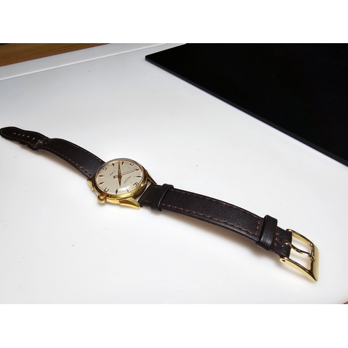 288 - An attractive Poljot 16 jewel mechanical gents watch with leather strap. The watch is in excellent c... 