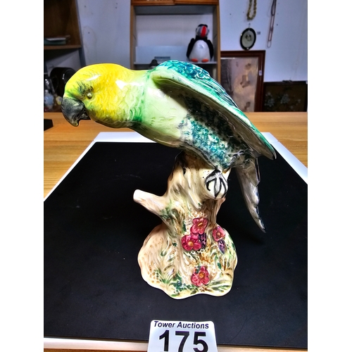 175 - Beswick Parakeet figure model number 930. In excellent condition with no damage, presenting vibrant ... 