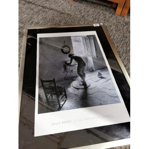 91 - Framed and glazed black and white print by Willy Ronis titled 'Le Nu Provencal Gordes', frame measur... 