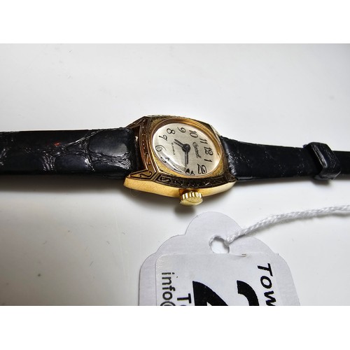 236 - An attractive ladies ingersoll 15 jewel mechanical watch in excellent clean condition with a clean a... 