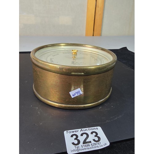 323 - A good quality antique J.Hicks London 9560 brass cased barometer in excellent clean condition with a... 