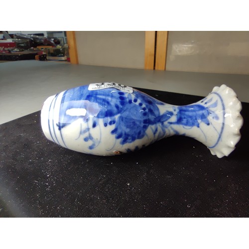 330 - A good 19th century antique Japanese Arita blue and white porcelain vase with crimped rim, Meiji per... 