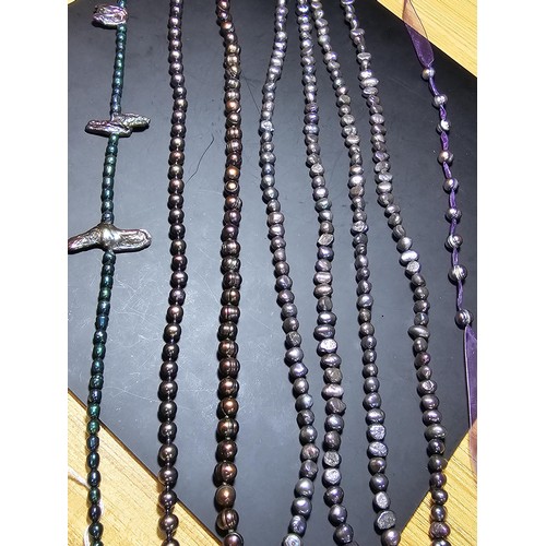 267 - A large bundle of good quality vintage Genuine pearl necklaces which includes 4x matching grey pearl... 