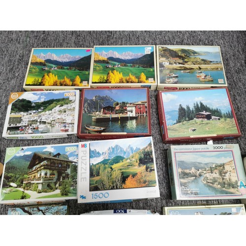 380 - 31 boxed puzzles inc, 5 x Waddingtons, many 1000 piece puzzles a massive lot all look complete.