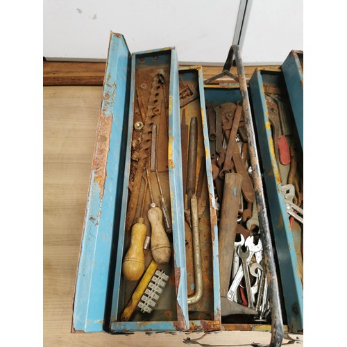 408 - A good quality cantilever tool box full of tools, inc spanners, screwdrivers, ratchets etc