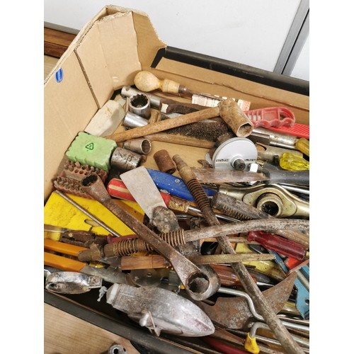 410 - Box containing a quantity of shed odds inc trowels, saws, staple gun, drill, gas connector etc