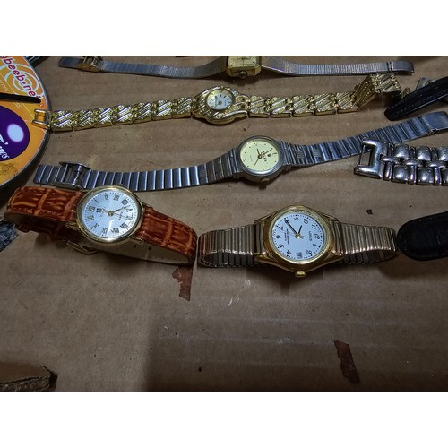 203 - Large collection of 20x various wrist watches along with a vintage powder compact and 3x clocks. Wat... 