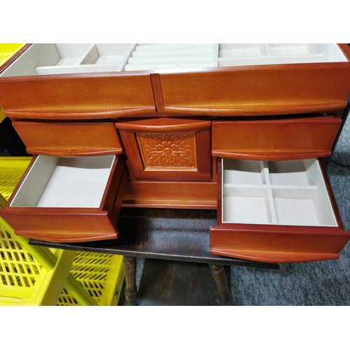 363 - Good quality wooden jewellery box by Mele & Co, with burr walnut veneer to the top, with lift up lid... 