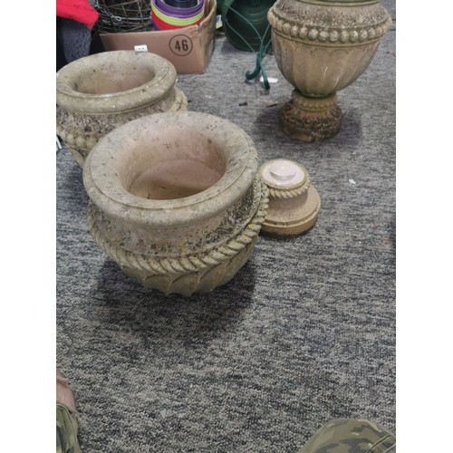 452 - 4x Stoneware Urns, two on complete  pedestals, one on broken pedestal. Well weathered. Height of tal... 