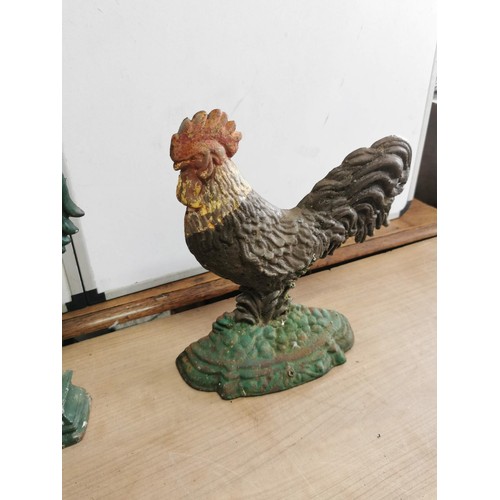 441 - Collection of 4x cast iron door stops inc 3x cockerels and a pheasant in good colours tallest piece ... 