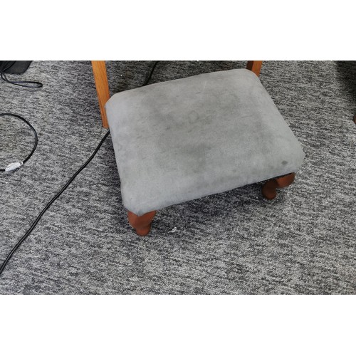 529A - Good quality small grey studded foot stool standing on cabriole legs, 40cm high 33cm wide