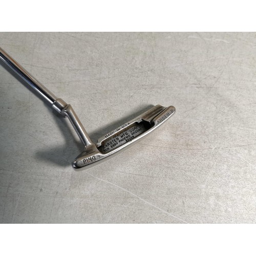 4 - A good quality Ping Anser karsten 2 golf putter in excellent clean condition, may require a new grip... 
