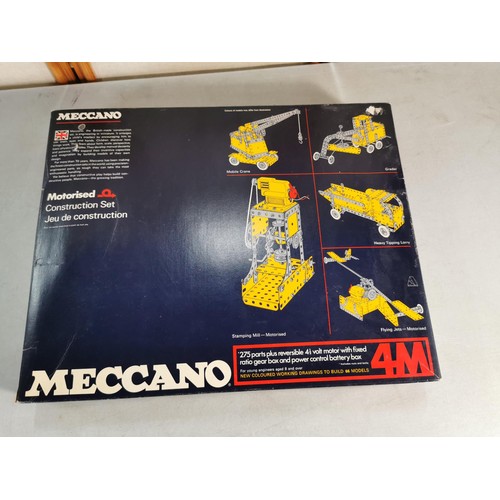 29 - A vintage complete Meccano set number 1, in good order appears to be complete, with diograms to the ... 