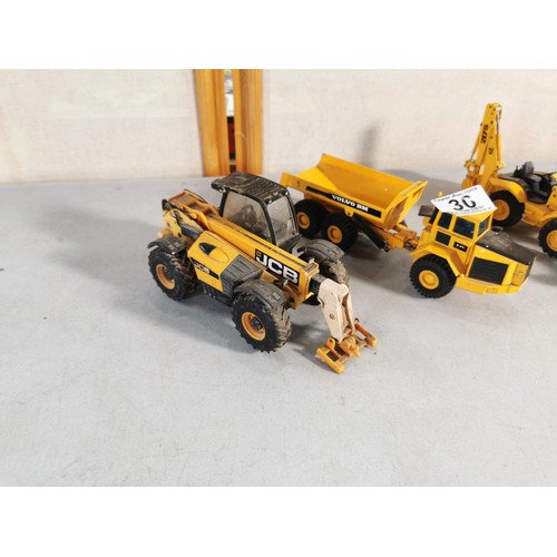 30 - Collection of 3x metal diecast vehicles inc a JCB 550 with lift up arm by Tomy, a JCB 217S tractor d... 