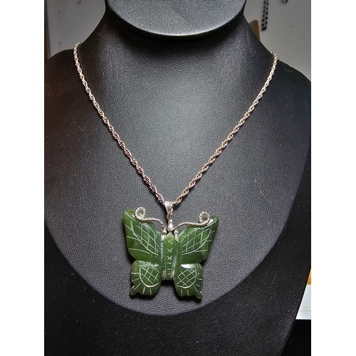 307A - A good quality vintage genuine nephrite jade carved butterfly pendant with overlaid silver antennae ... 