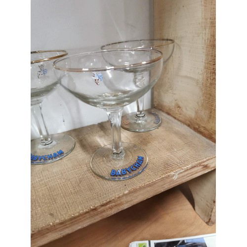 93 - 9x vintage Babysham glasses, all appear to be in good condition.