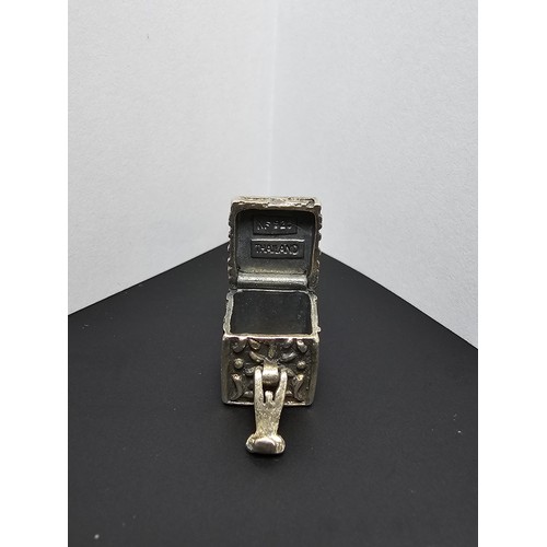 222 - A good vintage 925 silver lidded box charm. The box opens up to store small keepsakes, has an ornate... 