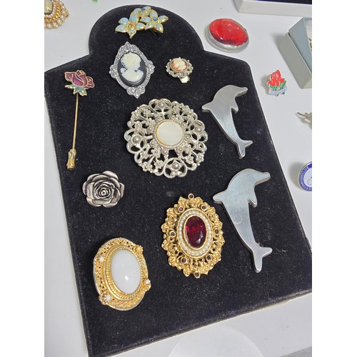 347 - Suite of various costume brooches on two display boards (not included) includes some good leaf form ... 