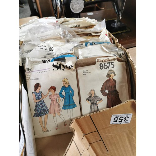 355 - Box containing a large quantity of vintage sewing patterns of various brands inc Woman's Weekly, Sim... 