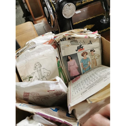 355 - Box containing a large quantity of vintage sewing patterns of various brands inc Woman's Weekly, Sim... 