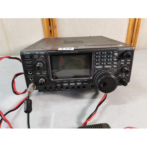 118 - Icom Ic 746 HF/VHF amateur 100w transceiver 144 - 148mhz  in good working condition complete